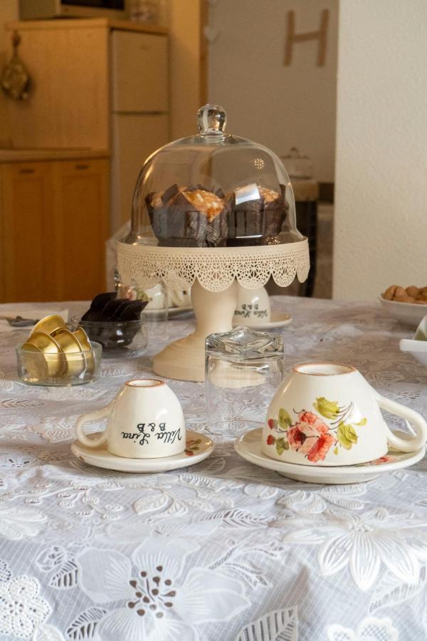 Villa Lina Bed&Breakfast Taranto Bagian luar foto