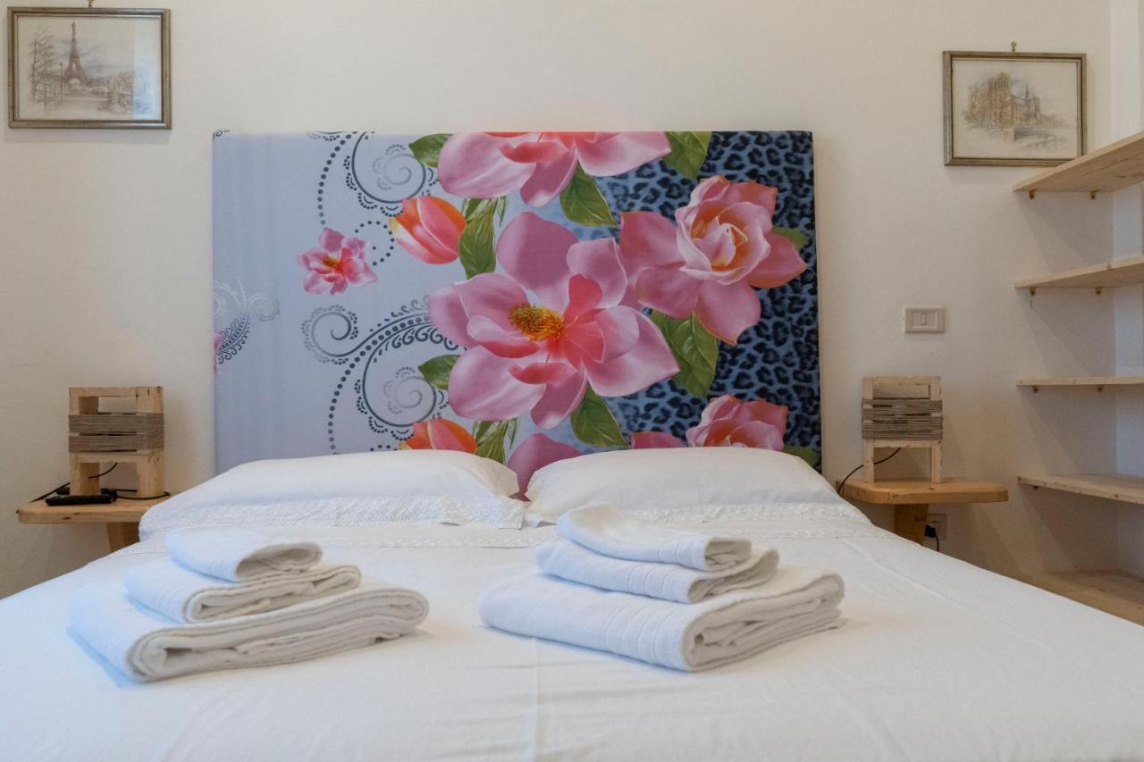 Villa Lina Bed&Breakfast Taranto Bagian luar foto